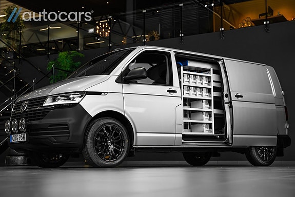 Volkswagen Transporter 3 of 5