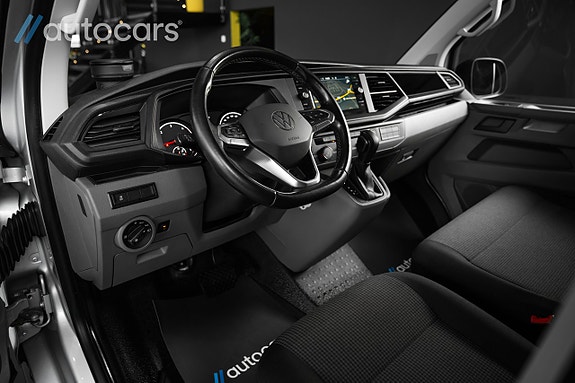 Volkswagen Transporter 19 of 30