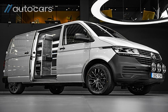 Volkswagen Transporter 2 of 5
