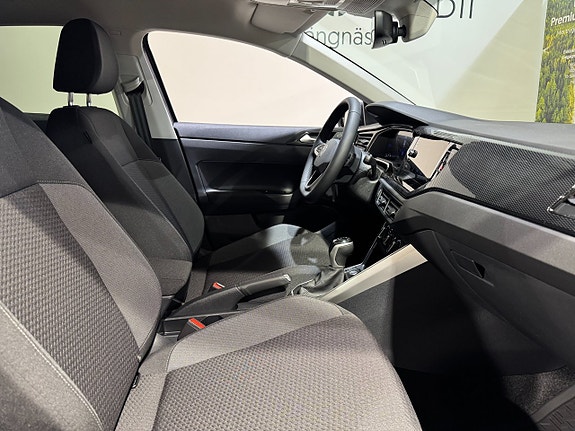 Volkswagen Polo 6 of 27