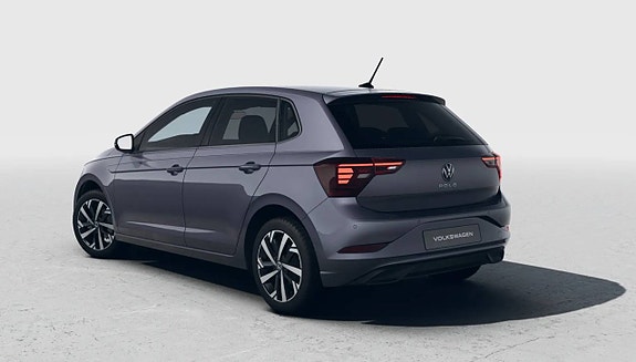 Volkswagen Polo 22 of 27