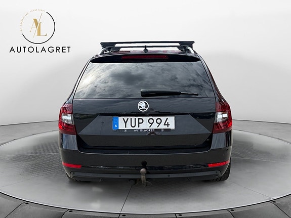 Skoda Octavia 5 of 5