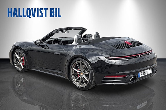 Porsche 911 Carrera S 12 of 26
