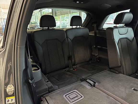 Audi Q7 14 of 25