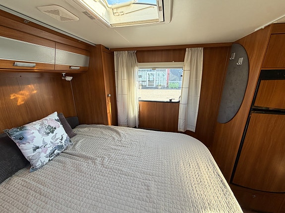 Dethleffs Magic White Edition Queenbed - B-kort - Solcell - Nya däck & Kamrem! 13 of 19