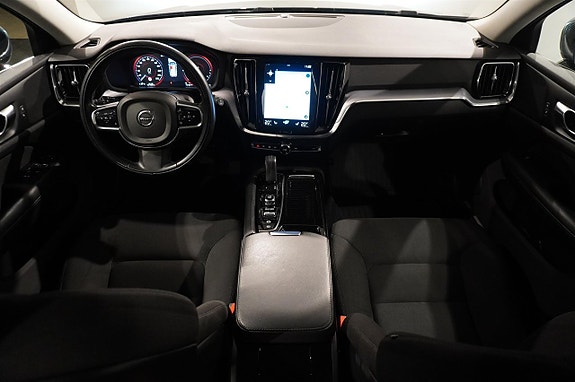 Volvo V60 10 of 18