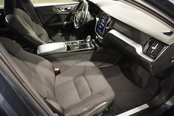 Volvo V60 9 of 18