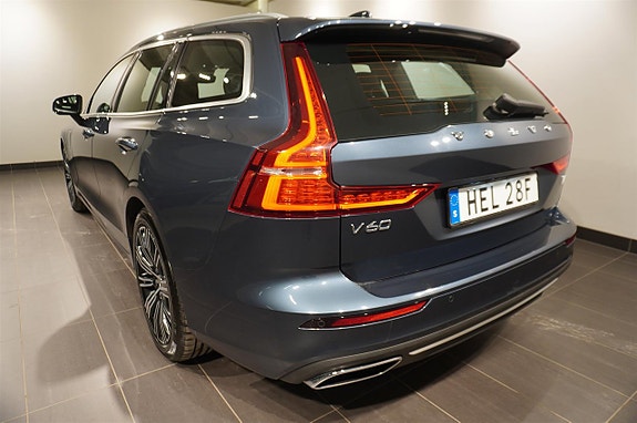 Volvo V60 17 of 18