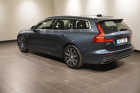 Volvo V60 3 of 18
