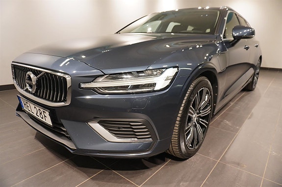 Volvo V60 16 of 18