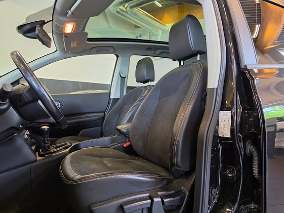 Nissan Qashqai+2 8 of 14