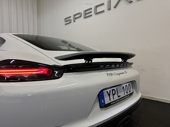 Porsche 718 Cayman S 20 of 20