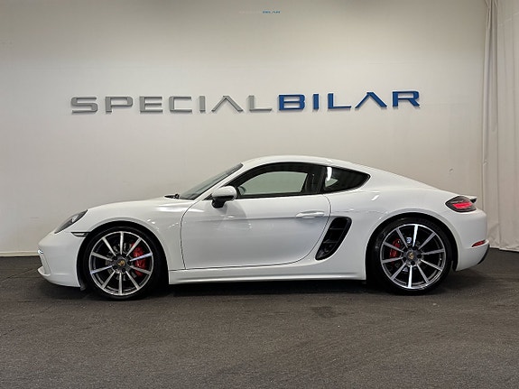 Porsche 718 Cayman S 2 of 20