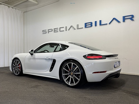 Porsche 718 Cayman S 3 of 20