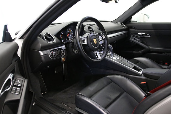 Porsche 718 Cayman S 4 of 5