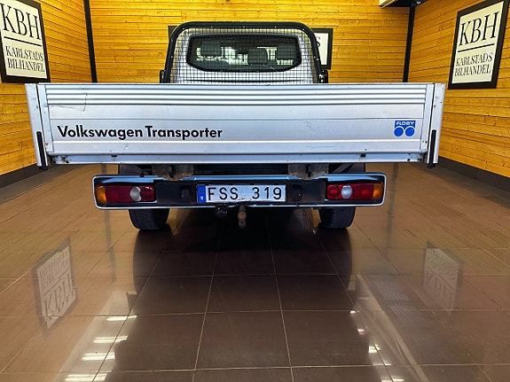 Volkswagen Transporter 4 of 5
