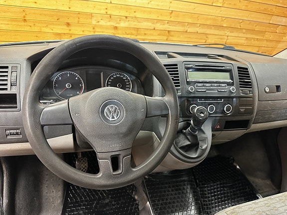 Volkswagen Transporter 10 of 11