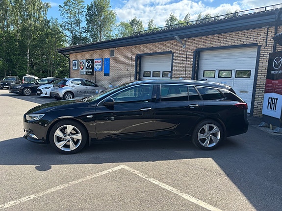 Opel Insignia 3 of 5