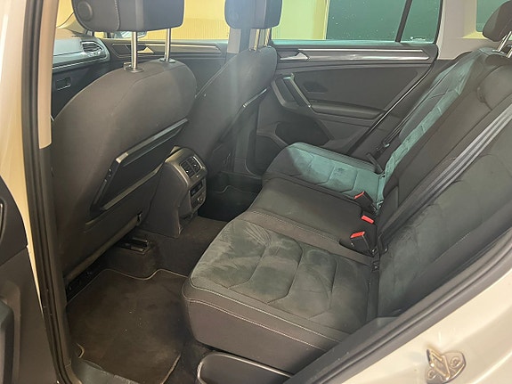Volkswagen Tiguan 10 of 22