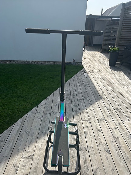 Product image 3 of 12