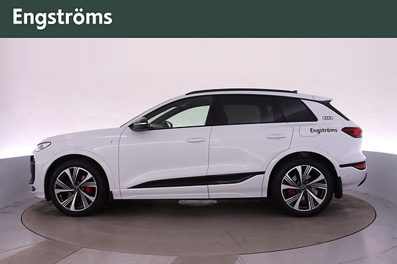 Audi Q6 e-tron 5 of 5