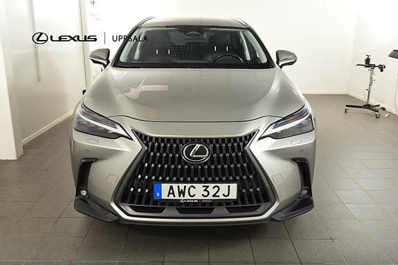 Lexus NX450h+ 5 of 24