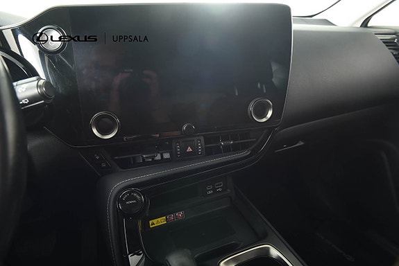 Lexus NX450h+ 19 of 24