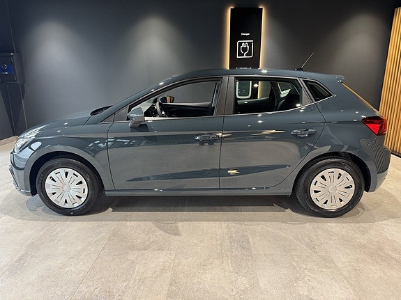Seat Ibiza 3 of 5