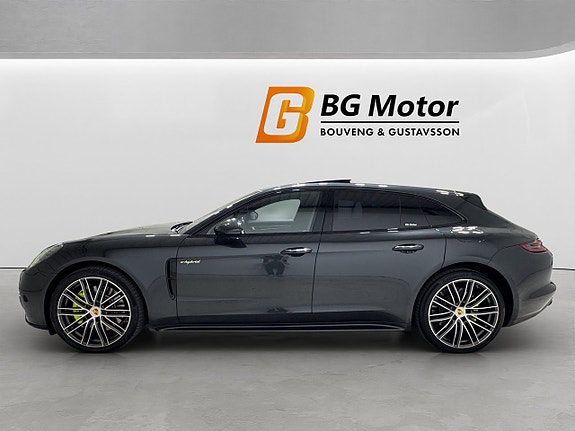 Porsche Panamera 4 6 of 23