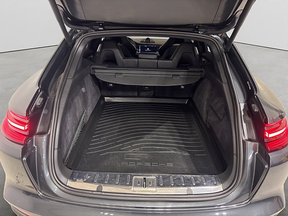 Porsche Panamera 4 12 of 23