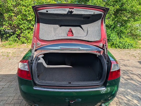 Audi A4 6 of 8