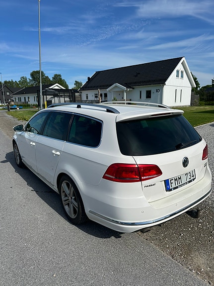 Volkswagen Passat 3 of 5