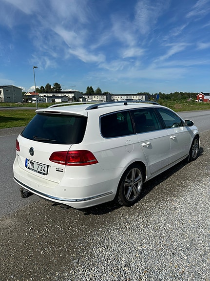 Volkswagen Passat 4 of 5