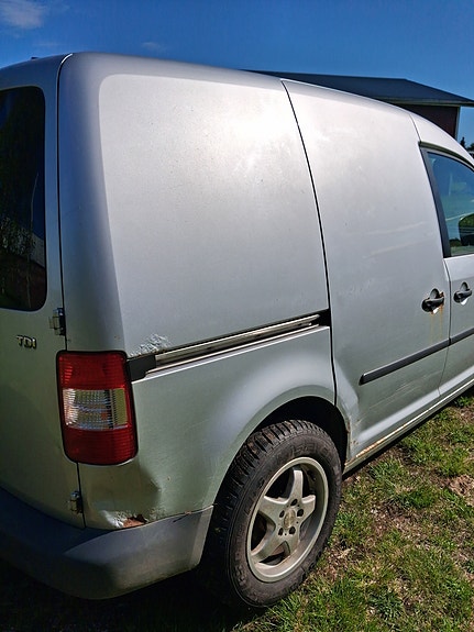 Volkswagen Caddy 2 of 5