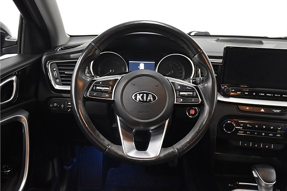Kia Ceed 2 of 5