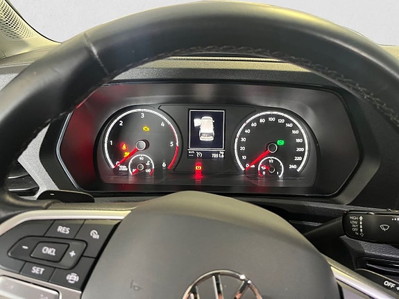Volkswagen Caddy 11 of 22