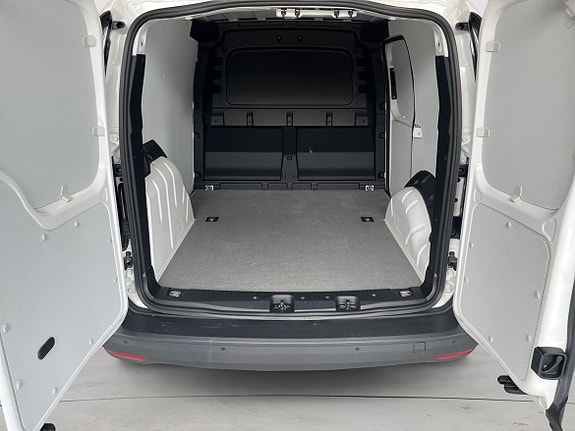 Volkswagen Caddy 16 of 22