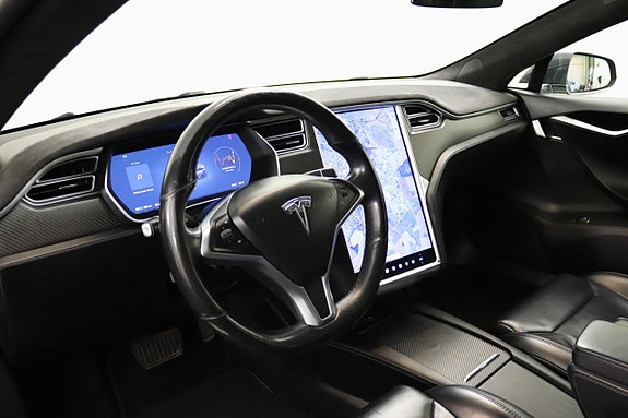 Tesla Model S 16 of 30