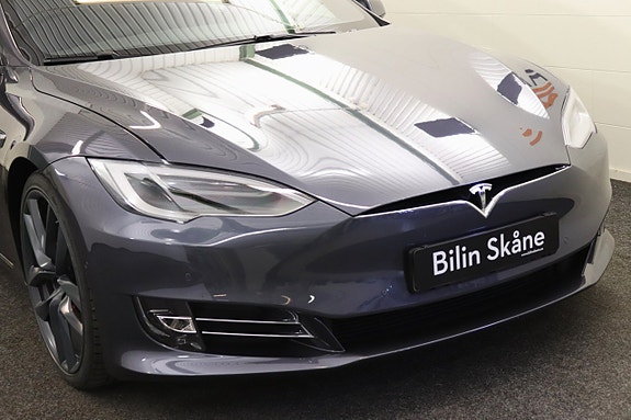 Tesla Model S 7 of 30