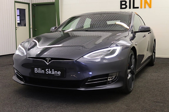 Tesla Model S 5 of 5