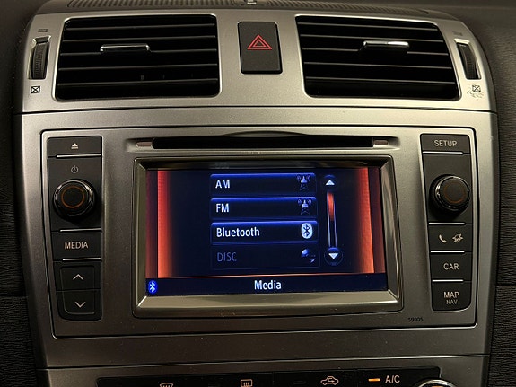 Toyota Avensis 11 of 22