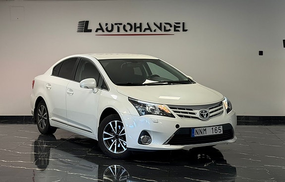 Toyota Avensis 3 of 5