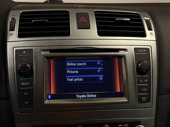 Toyota Avensis 12 of 22