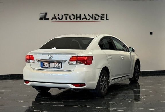 Toyota Avensis 6 of 22