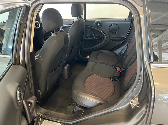 MINI Countryman Cooper SD 3 of 5