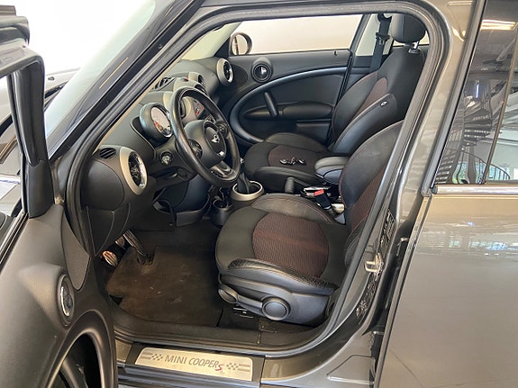 MINI Countryman Cooper SD 2 of 5