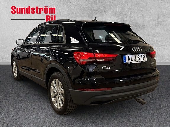 Audi Q3 5 of 5