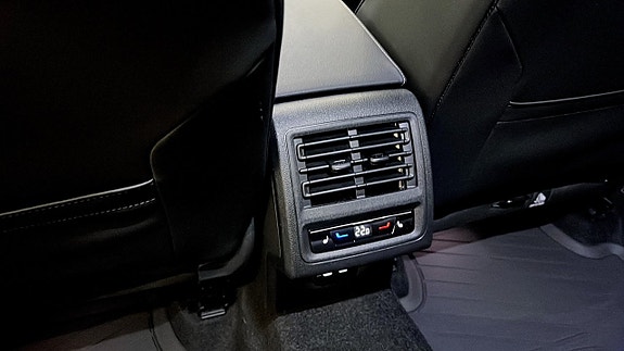 Volkswagen Golf I 17 of 22