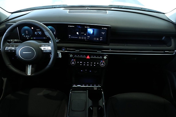 Hyundai Tucson 11 of 16