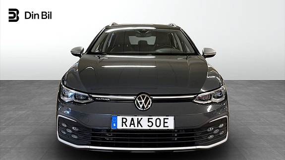 Volkswagen Golf Alltrack 4 of 14
